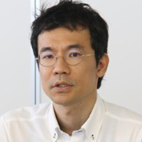 先崎彰容